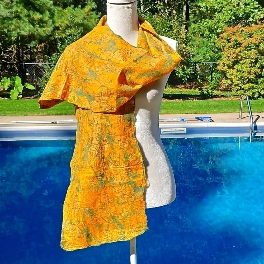 Scarf Handcrafted Wool and Silk New 69x12